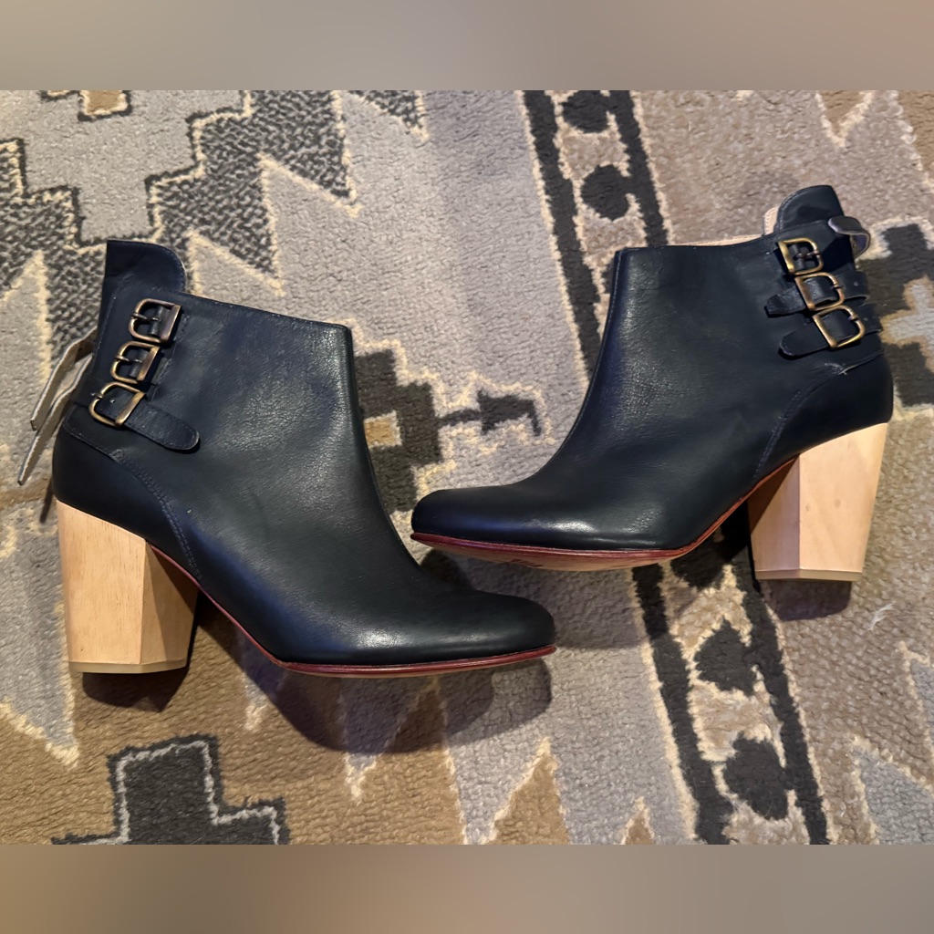 Fortress Of Inca Navy Ankle Gabriela Bootie With Buckle Details. Size 8. Nwt. — image 6 of 8
